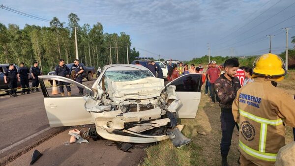 Terrible accidente de tránsito se cobra la vida de una joven pareja en Concepción - Radio Imperio 106.7 FM