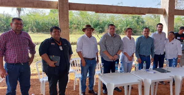 Realizan Audiencia Pública para regularización de tierras de Antebi Cué - Oasis FM 94.3