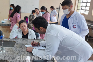 Octubre Rosa: Charla Educativa y Atención Médica Gratuita en el Mes de la Prevención del Cáncer de Mama en Escuela Pública - El Nordestino