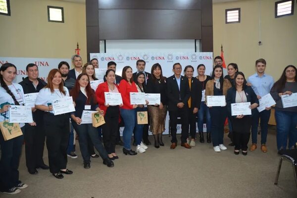 Reconocen la importancia de la comunicación en la ciencia - Nacionales - ABC Color
