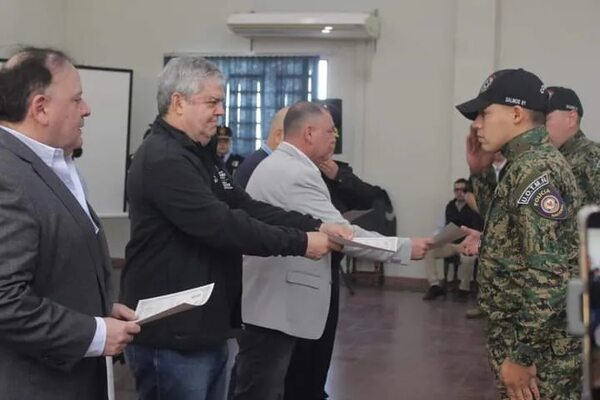 Riera anuncia mano dura contra el contrabando de combustible - Nacionales - ABC Color