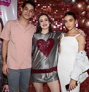 Premiere del video clip “Carrusel” by Lía Love - Sociales - ABC Color
