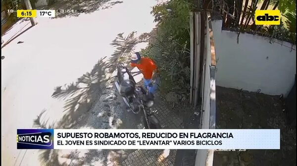Video: Supuesto robamotos, reducido en flagrancia - ABC Noticias - ABC Color