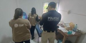 Dinavisa detecta laboratorio de cosméticos que operaba en el país sin habilitación ni registro sanitario