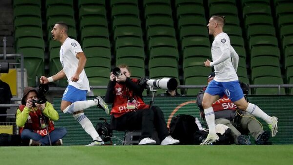 Grecia se apunta a la pelea