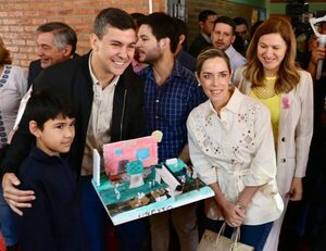 COMUNIDAD ENCARNACENA RESALTA LABOR ALTRUISTA DE DESTACADA DIRECTORA