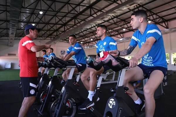 La Albirroja y la preparación para el martes - Fútbol - ABC Color