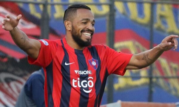 Versus / Ramón Sosa, uno de los jugadores más talentosos con el que jugó, afirma "Palito" Pereira