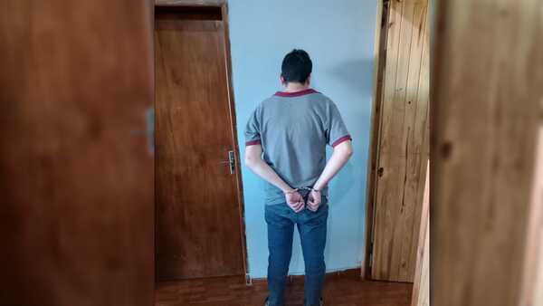 Violento hombre agredió a personal policial de la comisaría 3era. de Encarnación