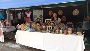 Festejo por el “Día Nacional del Ñandutí”, adornado con artesanías - Nacionales - ABC Color