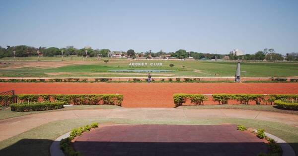 La Nación / Una vuelta histórica al hipódromo de Asunción