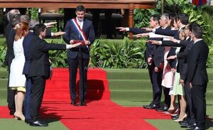 Entre zorros y erizos: Un análisis preliminar del gobierno de Santiago Peña - Informatepy.com