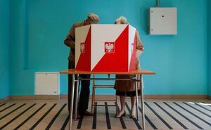 Comienzan las elecciones generales en Polonia - ADN Digital