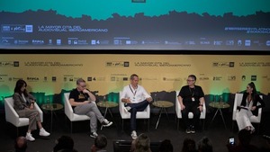 ¡Lu Sapena moderó charlas sobre “10 años de los Premios Platino” en Madrid! - trece