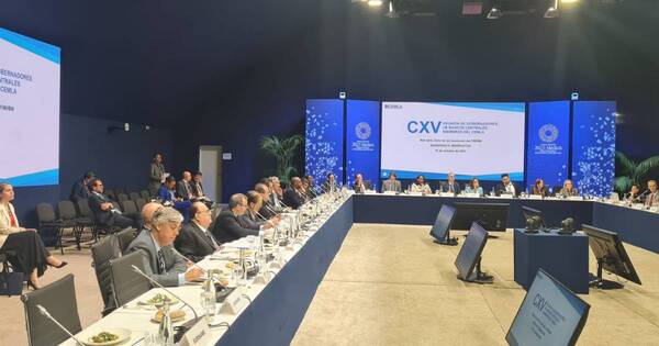 La Nación / BCP fortalece relaciones internacionales e intercambia experiencias en reunión del FMI y el BM