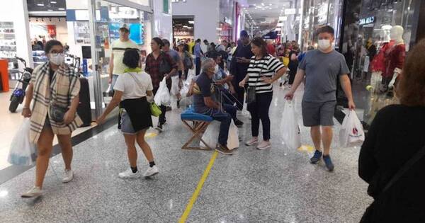 La Nación / Habría hurtado varias mercaderías