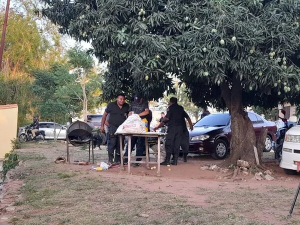Guardiacárceles siguen sin entrar en Tacumbú - Policiales - ABC Color