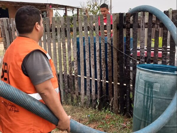 Envían más de 250.000 litros de agua potable al chaco paraguayo · Radio Monumental 1080 AM