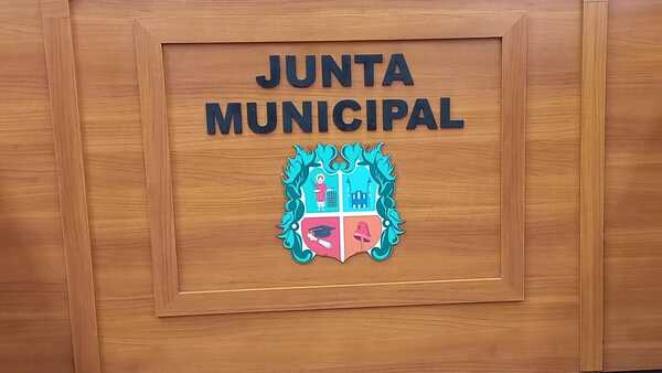 AUDIO: Encargada de contratos dejó plantado a concejales - San Lorenzo Hoy