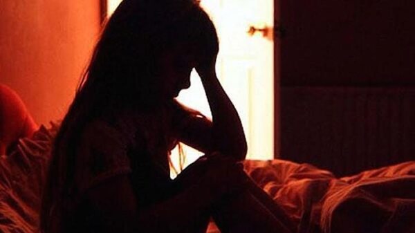 Malevo asaltó y abuso de una joven en su casa
