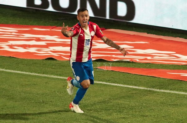 Versus / Daniel Garnero sobre "Kaku" Romero: "Es un jugador distinto"