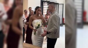 Estaban a punto de casarse por videollamada pero joven sorprende a la novia