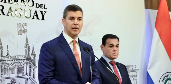 Santiago Pe帽a promulga ley que regula el mercado de cr茅ditos de carbono en el Paraguay - Revista PLUS