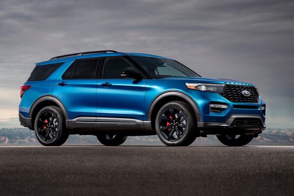 Ford llamar谩 a revisi贸n 238.364 Suv Explorer en EEUU por un defecto en su eje trasero - Revista PLUS