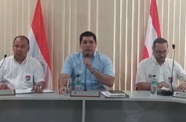 Marcial Cardozo presentó minuta para reducir tolerancia de llegadas tardías en Junta Municipal