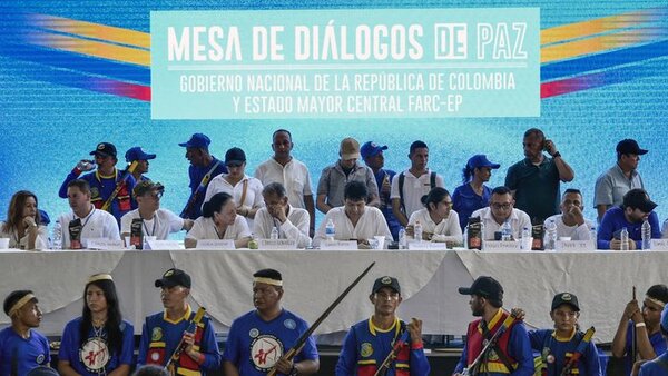 Colombia firma decreto con el que inicia cese al fuego con disidencia de las FARC - ADN Digital