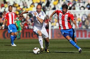 Versus / El jugador de la Albirroja que le encanta a "Topo" Cáceres