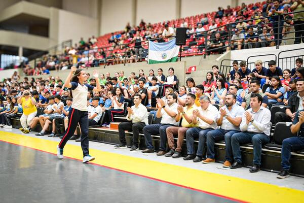 Escolares ya viven sus jornadas finales en Asunción - La Tribuna