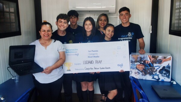 Alumnos de Misiones logran primer lugar en concurso, pese a precariedades