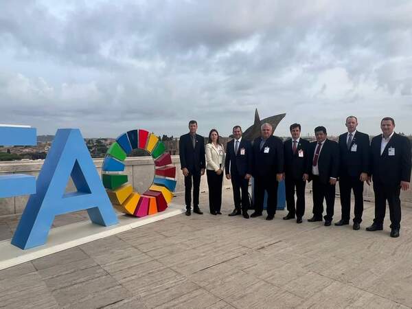 Cooperativa Chortitzer presente en foro de la FAO en Italia