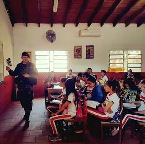 PROERD de la Policía Nacional realizará clases de prevención a alumnos en la Municipalidad - Radio Imperio 106.7 FM