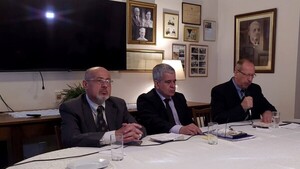 Buscan imponer reformas con “falsa crisis”, dicen jubilados