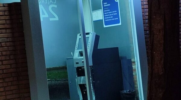Intentaron arrancar un cajero en Luque, pero fallaron - Radio Imperio 106.7 FM