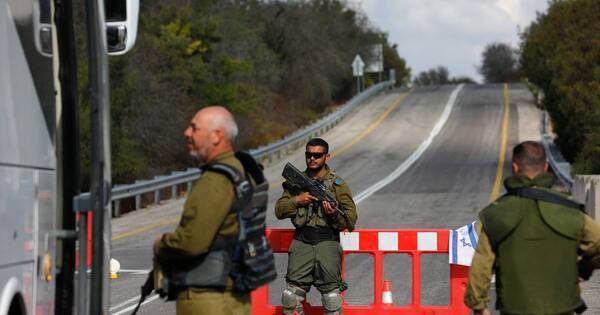 La Nación / Israel abatió a cuatro hombres armados en frontera libanesa