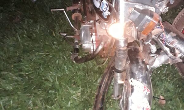 Choque de motocicletas en Hernandarias, deja tres menores de edad heridas