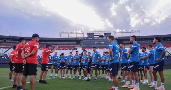 La Nación / #GenAlbirrojoueno: Paraguay recibe a Bolivia hoy a las 19:30