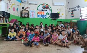 "Transformá En Positivo" donando alimentos a niños de la Chacarita - Informatepy.com