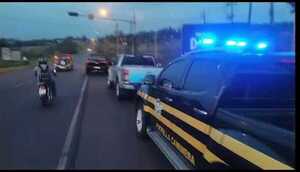 Una mujer muere tras ser embestida por un automóvil en un cruce donde el semáforo no funciona hace tiempo - Oasis FM 94.3
