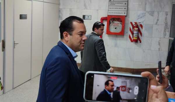 Merienda escolar: postergan preliminar de exsenador Rodolfo Friedmann - PDS RADIO Y TV