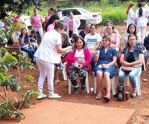 Exitoso evento Octubre Rosa en Presidente Franco