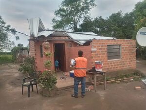 Itapúa: SEN recaba datos para la asistencia a familias afectadas por la tormenta - Nacionales - ABC Color