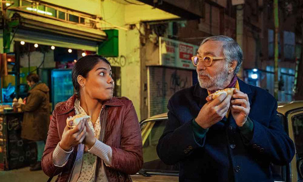 Majo Cabrera utiliza el guaraní en serie argentina con Robert De Niro