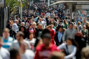 El sector servicios se frena en agosto en Brasil - MarketData