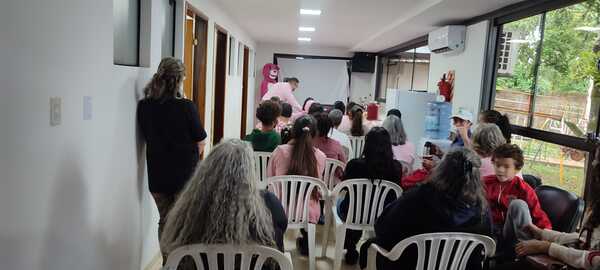 Pacientes con cáncer aprenden a cocinar de manera saludable en el Hospital Día Oncológico Lazos del Sur