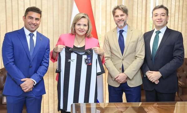 Presentan proyecto de ley que crea la Sociedad Anónima de Fútbol Paraguayo - Política - ABC Color