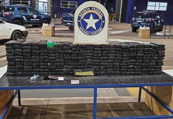 Cae paraguayo que llevaba droga en el doble fondo de su vehículo - ABC en el Este - ABC Color